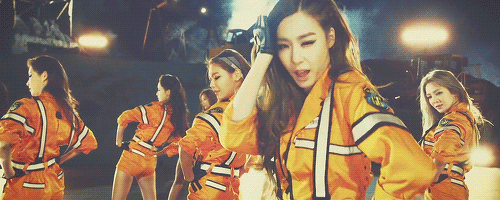 tiffany-catch-me-if-you-can.gif